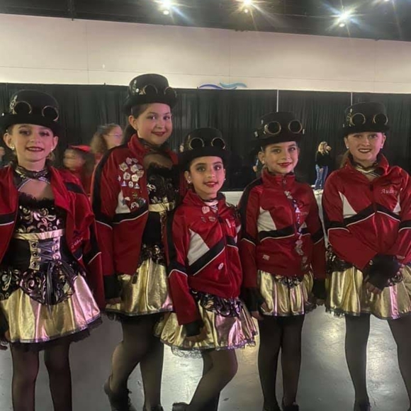 Meet your Posh Ambassador, Michelle - Picture 7 of 16